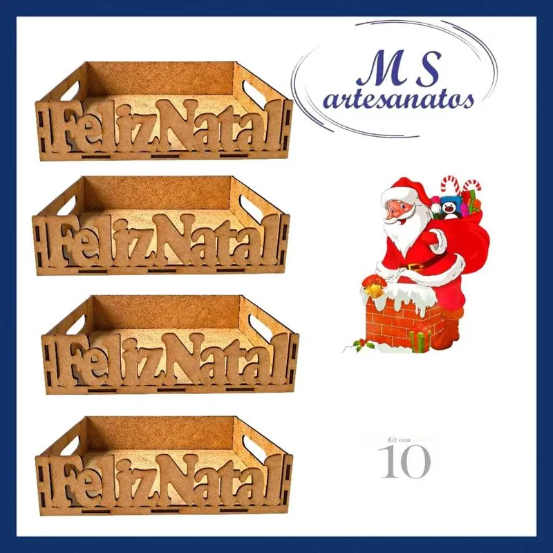 Quatro bandejas retangulares de MDF cru com a frase Feliz Natal recortada na frente e alças vazadas nas laterais
