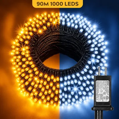 Rolo de cordão de LED com fio escuro, metade em luz amarela quente e metade em branco frio, ao lado do plugue com controlador