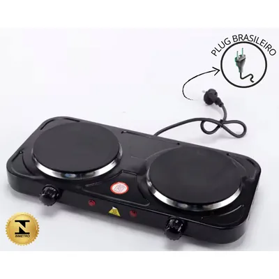 Fogareiro elétrico preto com duas chapas redondas de borda metálica, dois botões, luzes vermelhas e cabo com plugue