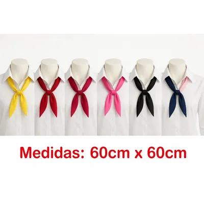 Seis manequins de camisa branca com lenço de pescoço amarrado em amarelo, vermelho, vinho, rosa, preto e azul-marinho