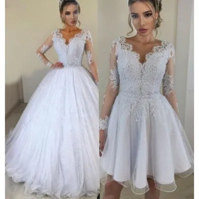Noiva com vestido princesa de mangas longas rendadas mostrado em duas versões: longo de tule com brilho e curto rodado